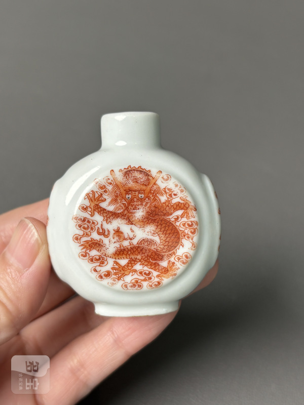 清道光 粉彩龙纹鼻烟壶两只 - 图11